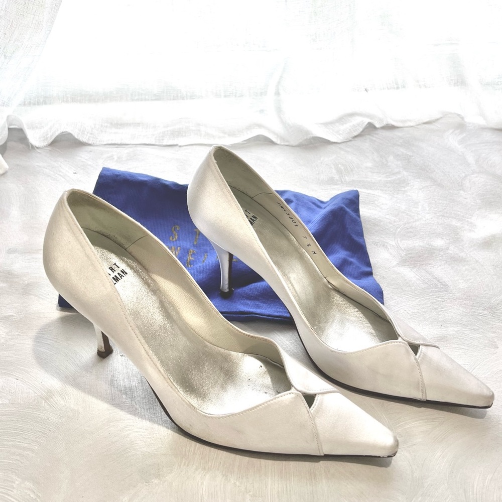 Stuart weitzman bridal pumps. Wedding heels. Satin white. Dust bag incl. SZ 7.5